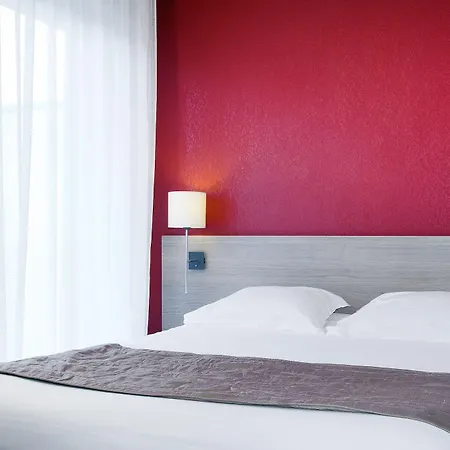 Sejours & Affaires Geneve Les Rives Du Leman Aparthotel Gex