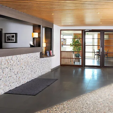 Sejours & Affaires Geneve Les Rives Du Leman Aparthotel Gex