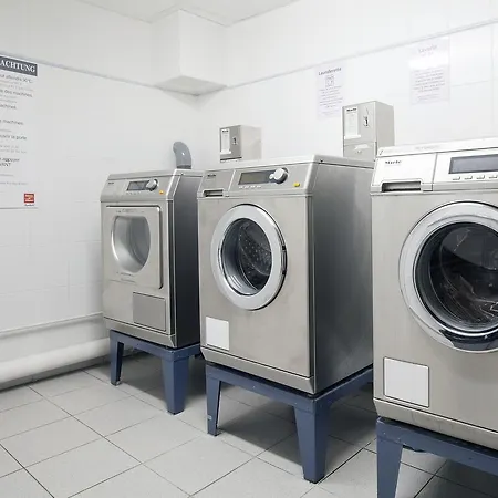 Sejours & Affaires Geneve Les Rives Du Leman Aparthotel 2*
